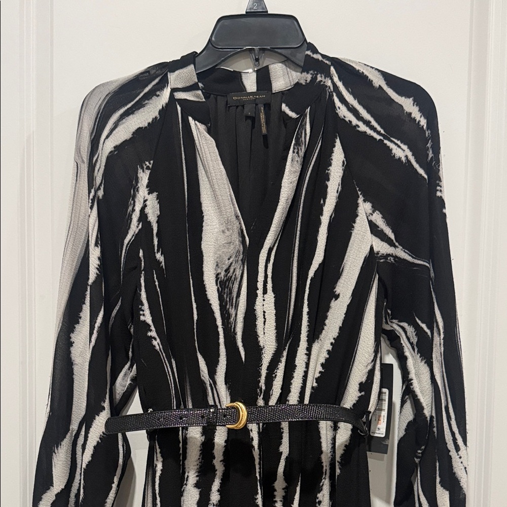 Donna Karan Black and White Long Sleeve Dress - Picture 2 of 6